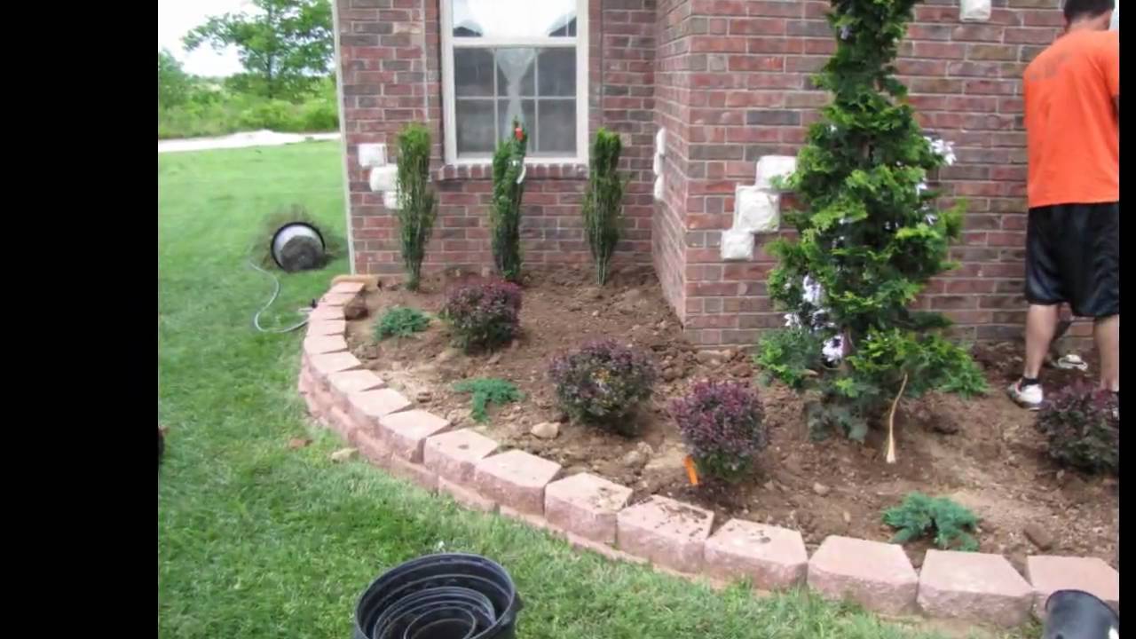 Landscape & Lawn Service ,425-492-5000 Tree, shrub, mulch, perennials, flowers, landscape lighting