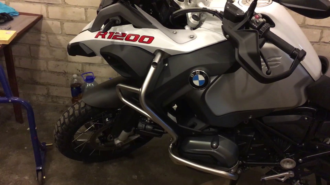 BMW R1200GS Adventure Steering Stability