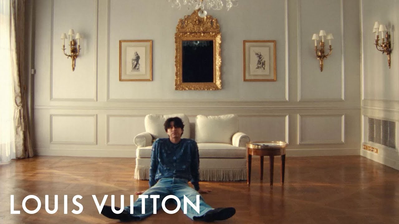 Gong Yoo at the Men's Spring-Summer 2025 Show | LOUIS VUITTON
