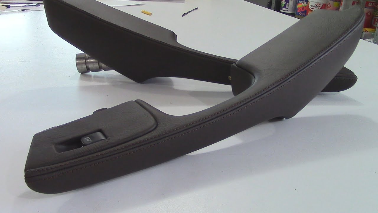 Armrest in Leather (Jaguar X-Type) - Car Upholstery