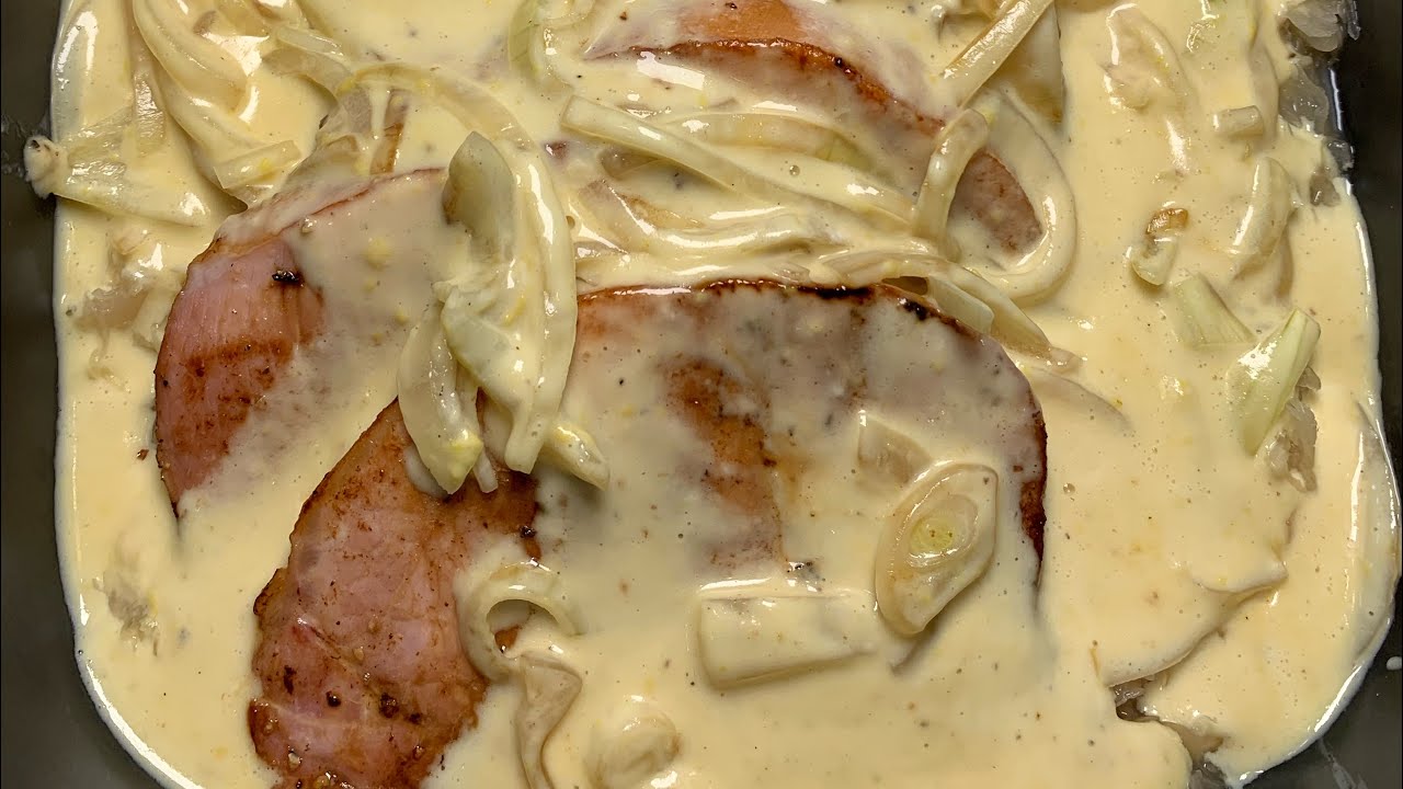 Kassler auf Sauerkraut mit einer Honig Senf Sauce dazu Salzkartoffeln und etwas liebe 🌸