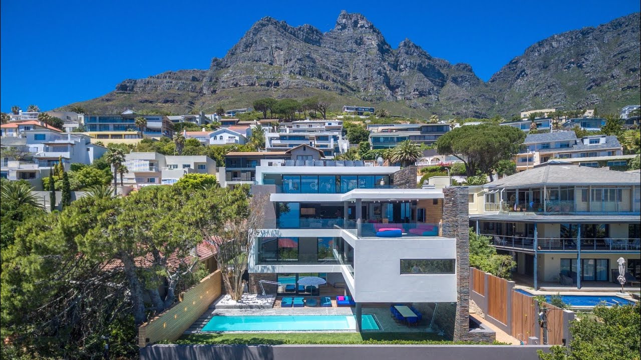 R79,350,000 Camps Bay, Cape Town🇿🇦