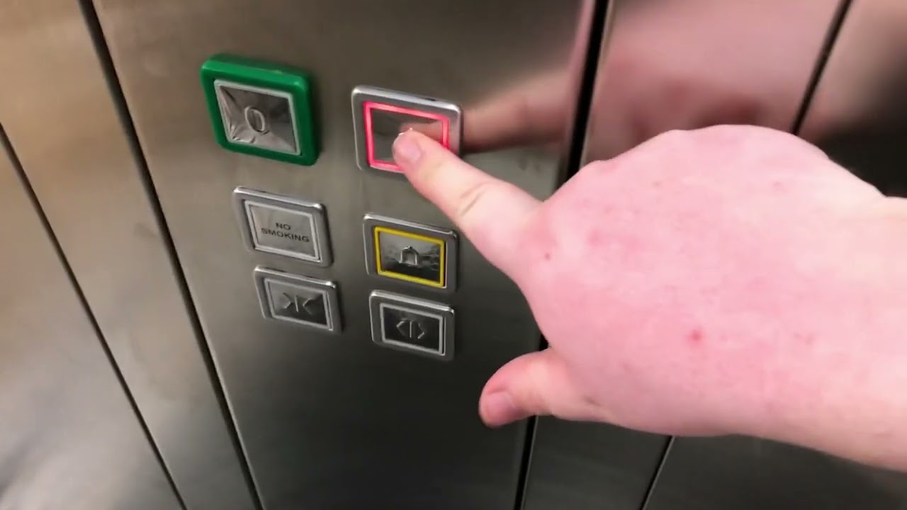 Lifts in Bury (Greater Manchester)