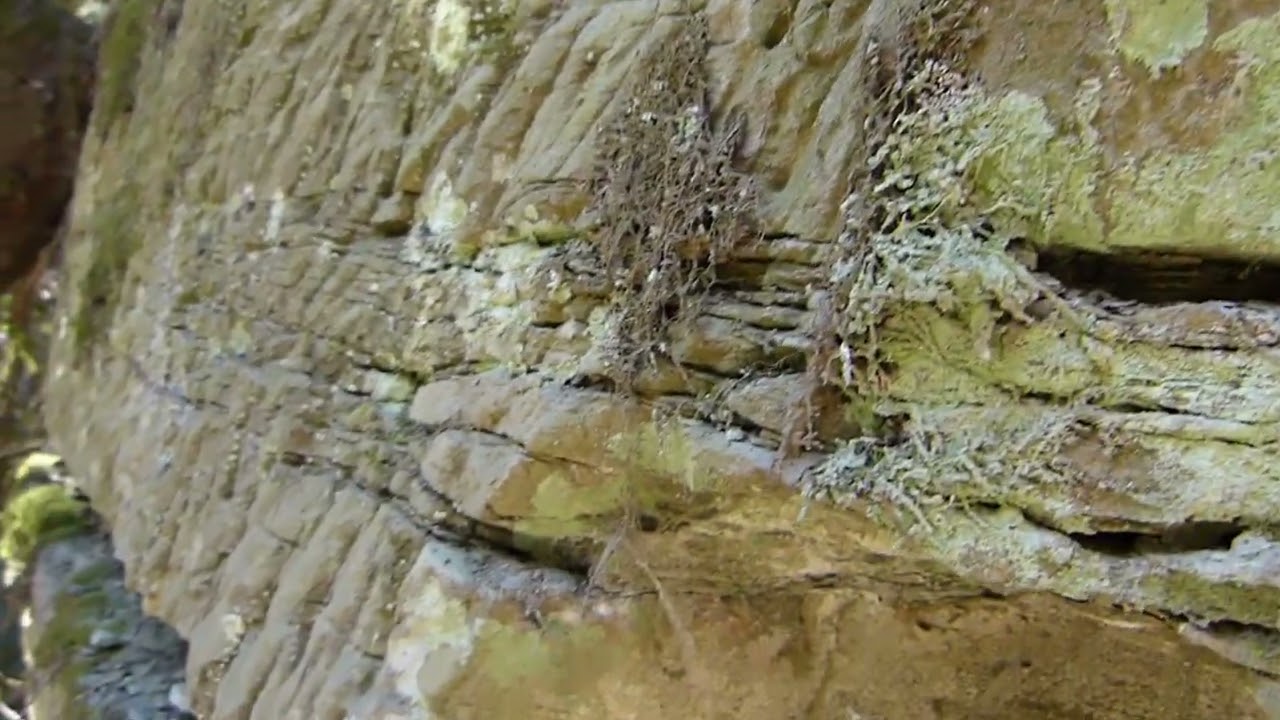 Die Felsentempel der Pyramide von Trichtingen