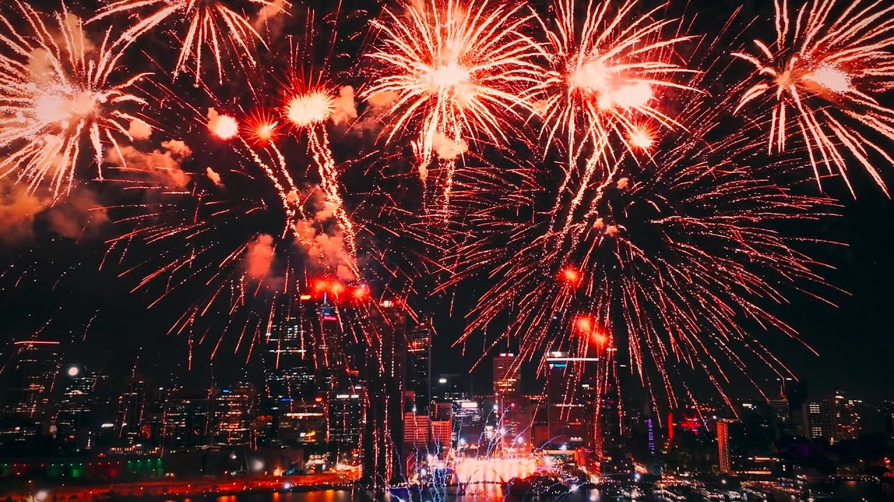 New Year's 2025: Perth rings in celebrations with fireworks display - Full Show