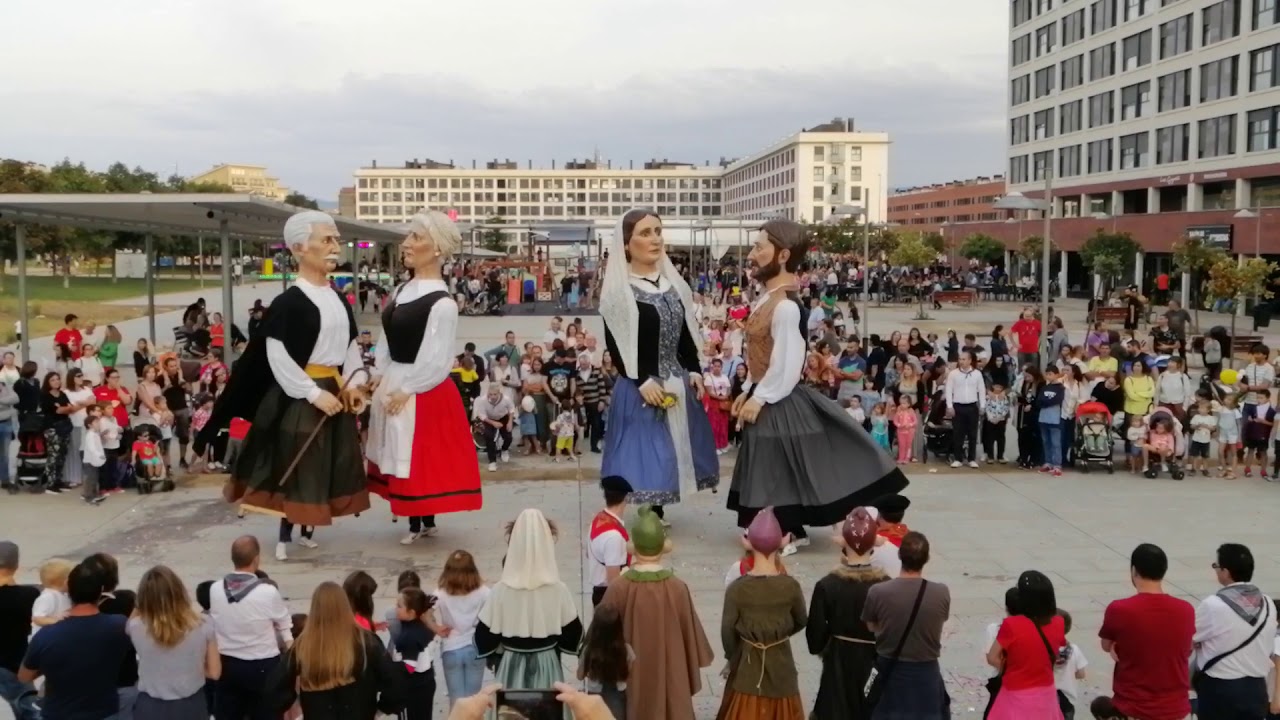 GIGANTES DE BUZTINTXURI.  Despedida Fiestas de Buztintxuri 2019