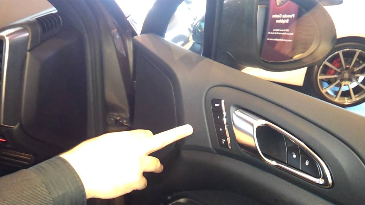 Setting seat memory with key on New Porsche Cayenne
