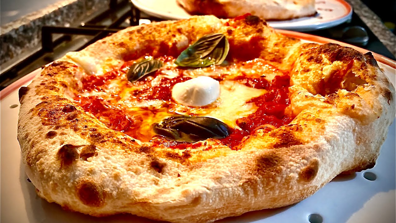 PIZZA NAPOLETANA CON IL FORNETTO G3 FERRARI