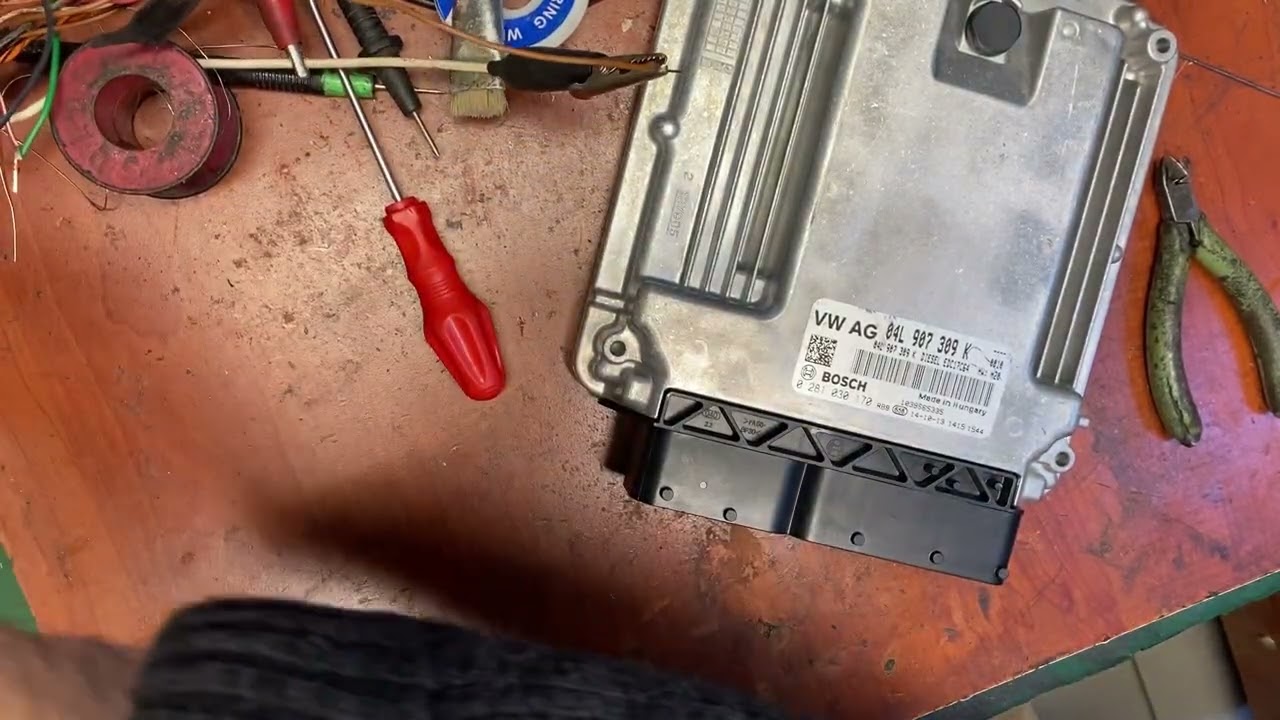 Bosch EDC17C64 Ecu SGO FRF programing with Abrites & Dimsport trasdata reading and password removal