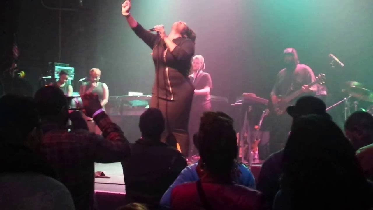 Jazmine Sullivan 
