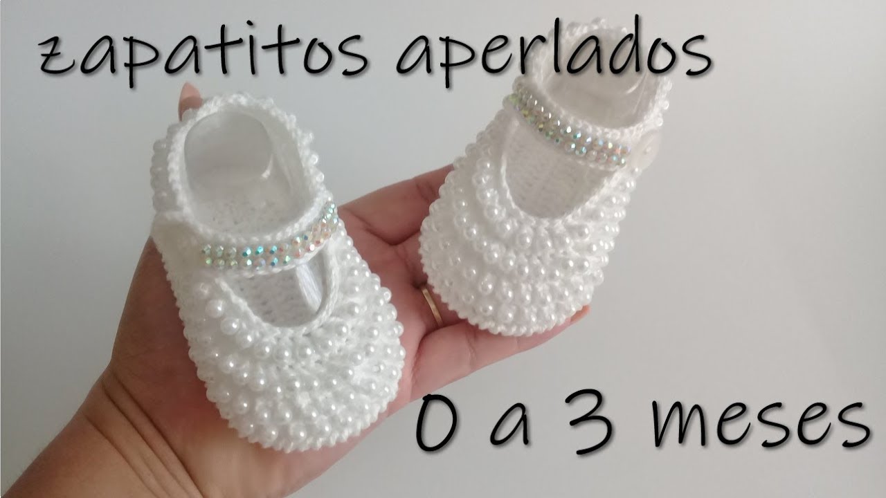 zapatitos aperlados para bebe a crochet -0 a 3 meses