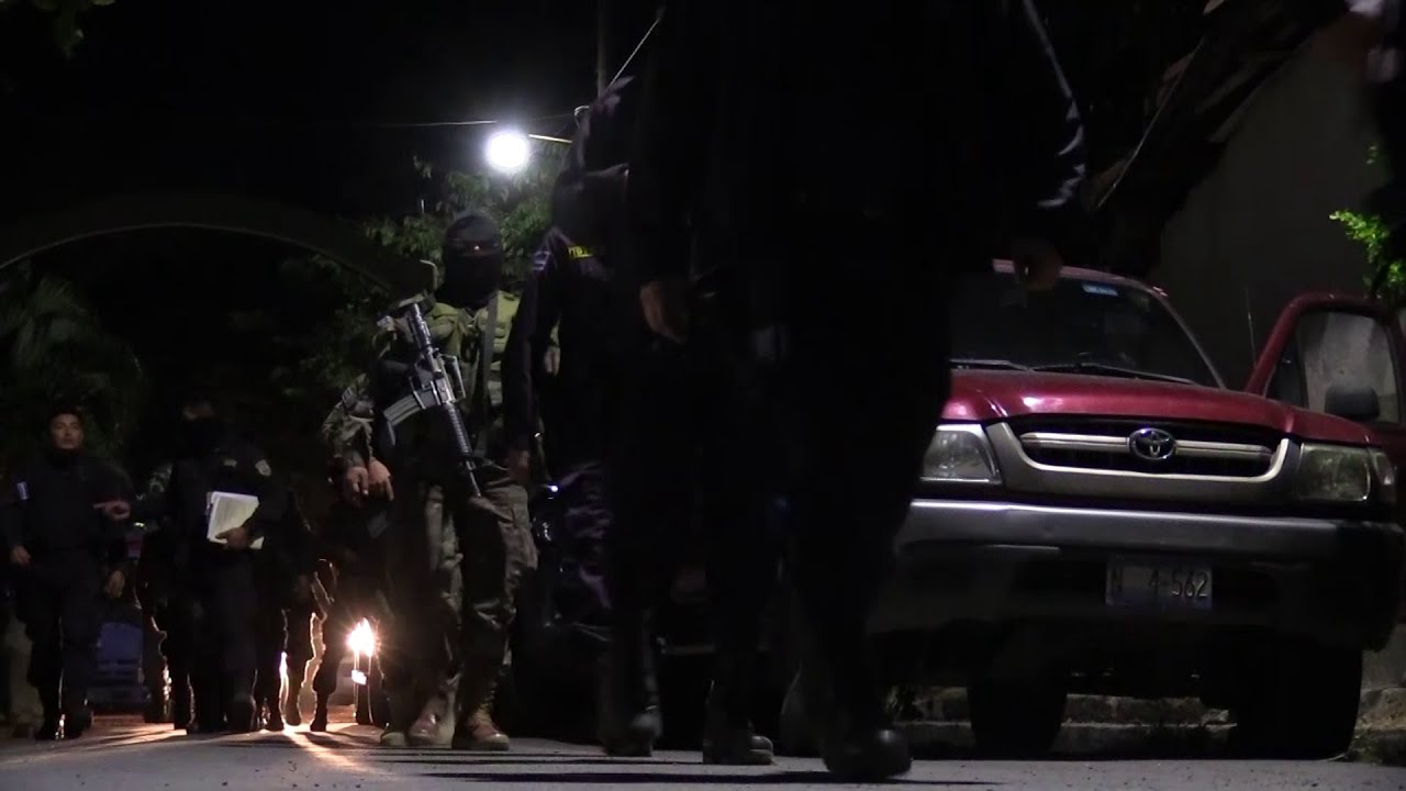 30 capturas tras operativo en San Vicente