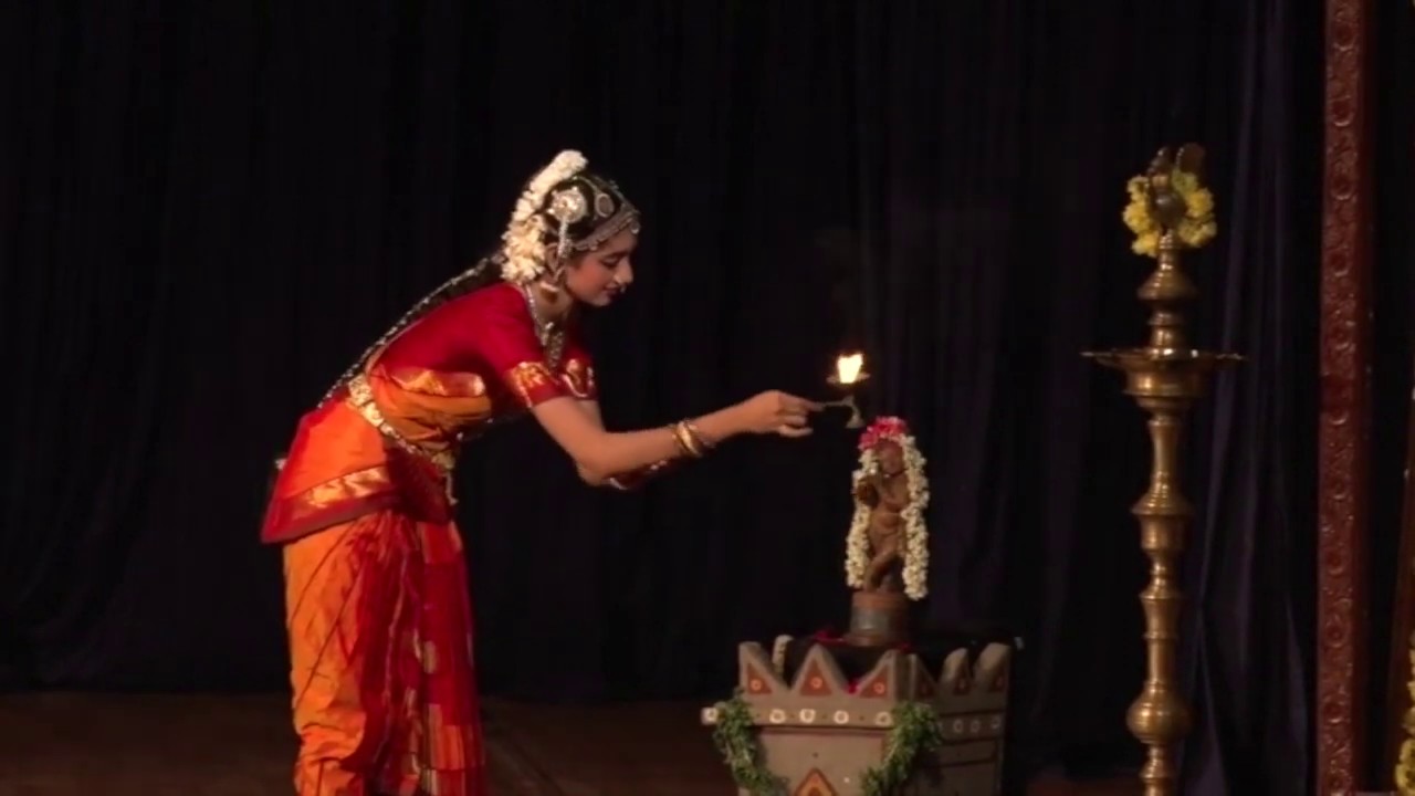 Krishnaya Tubhyam Namaha - Mahati Kannan (Excerpts)