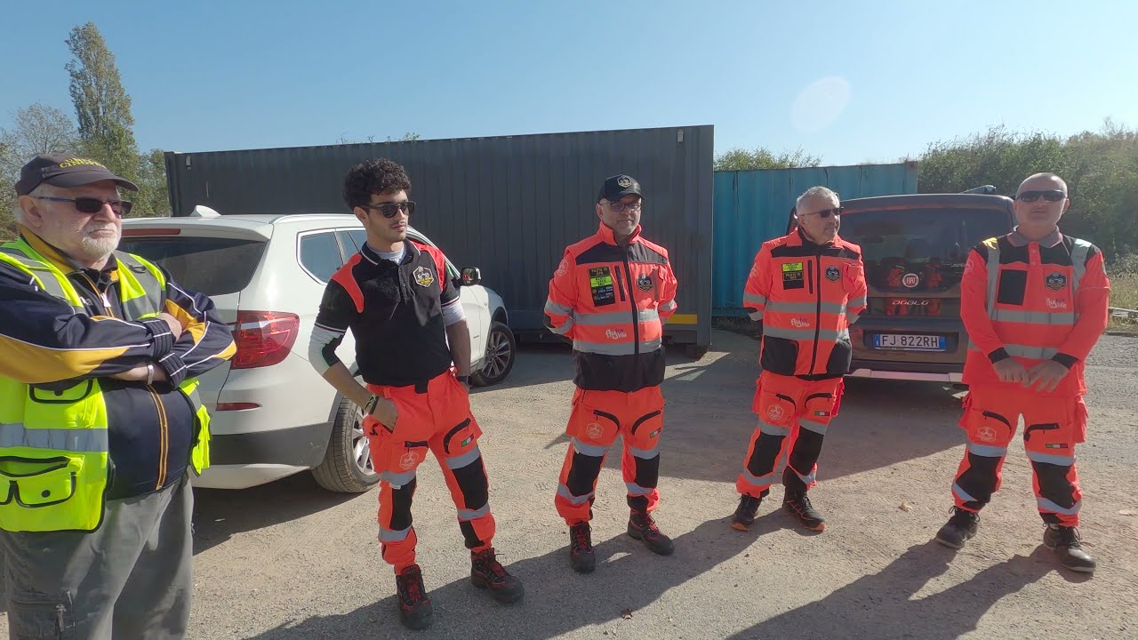 Rescue Drones Network | Team Lombardia | SAR con LOC8 software