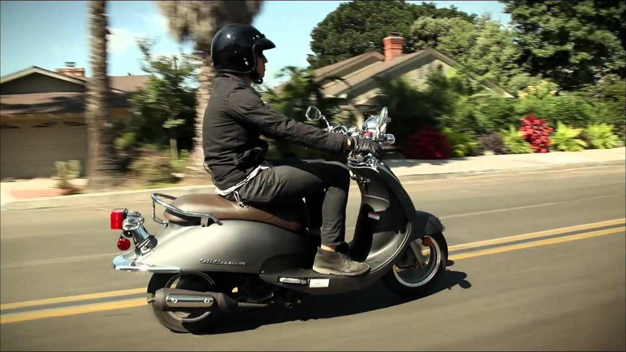 Official Lance Cali Classic 125 Scooter Video - Distributed by LancePowersports.com