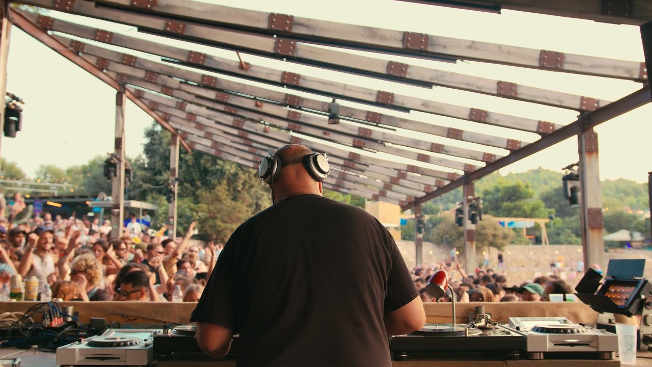 XDB | themuddshow x Dimensions