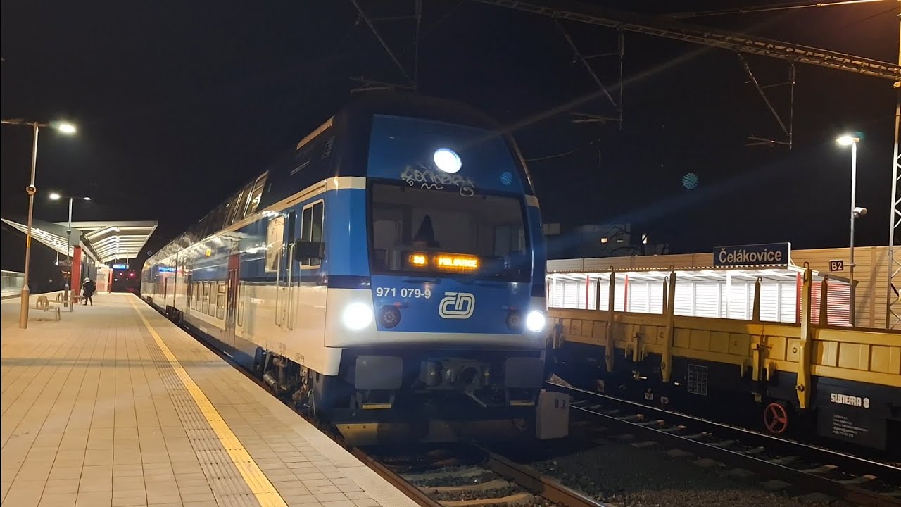 Jízda vlakem CityElefantem ze stanice Praha hlavní nádraží do stanice Čelákovice. (471 079-4)