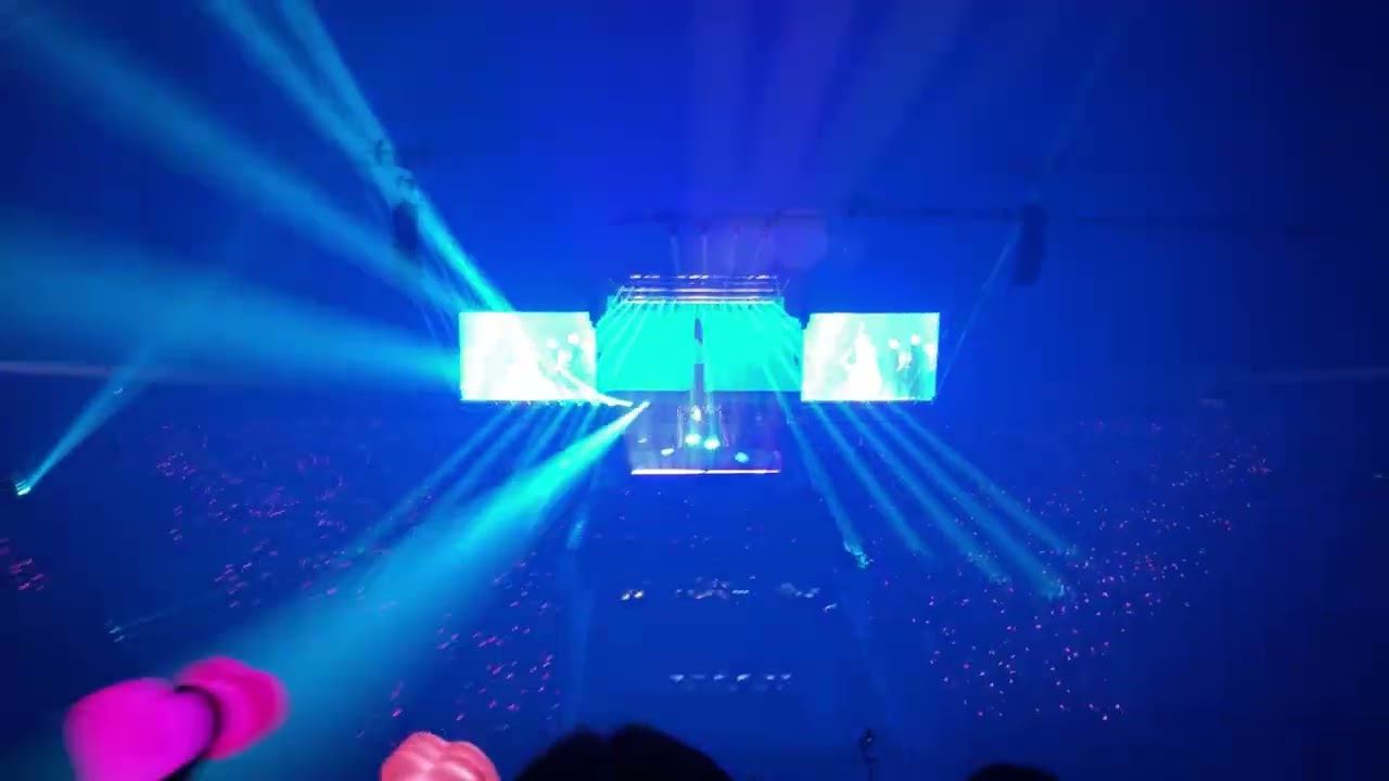 [230916 BLACKPINK BORNPINK SEOUL FINALE] JISOO All Eyes On Me + FLOWER performance