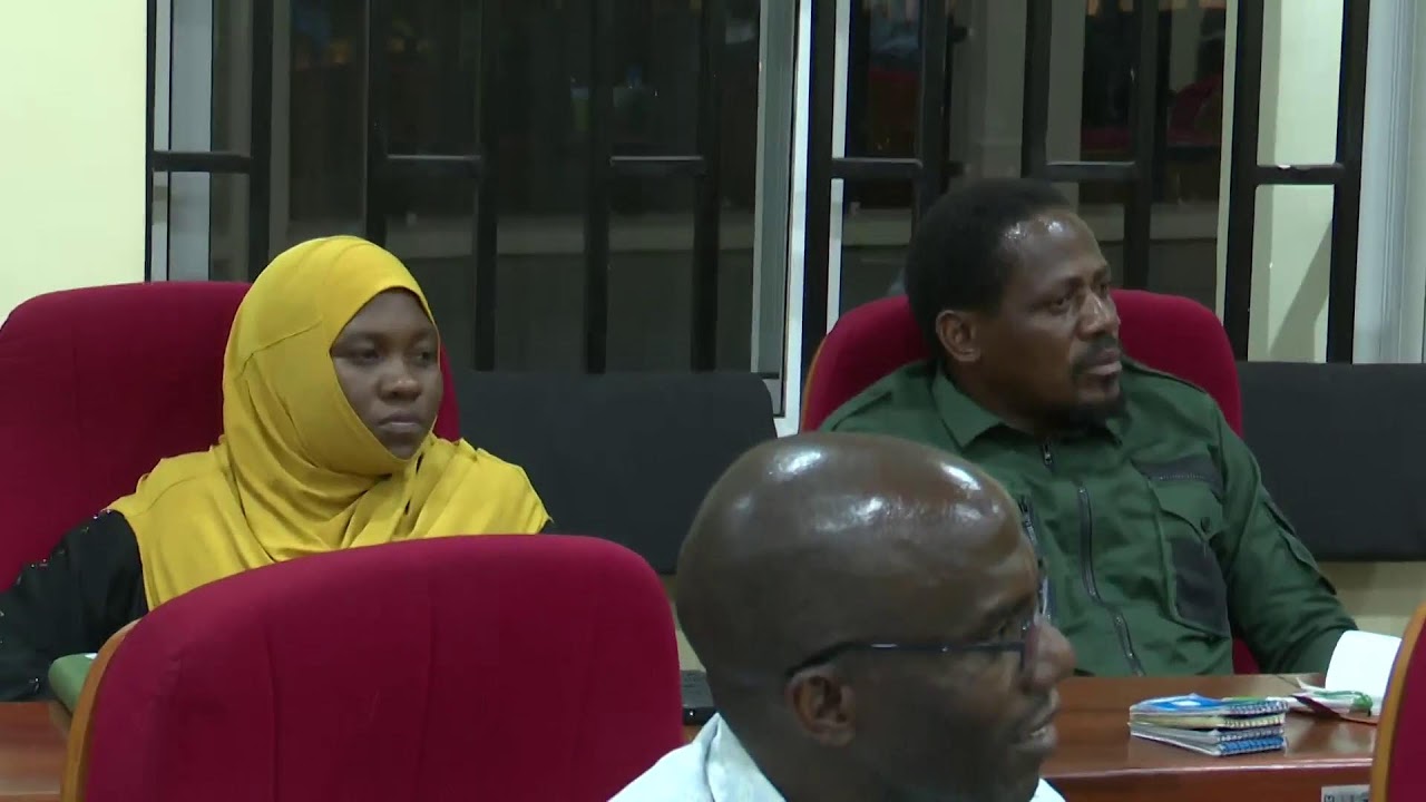 WAZIRI MKUU ANAZUNGUMZA NA WATUMISHI NA WATUMISHI KILIMANJARO