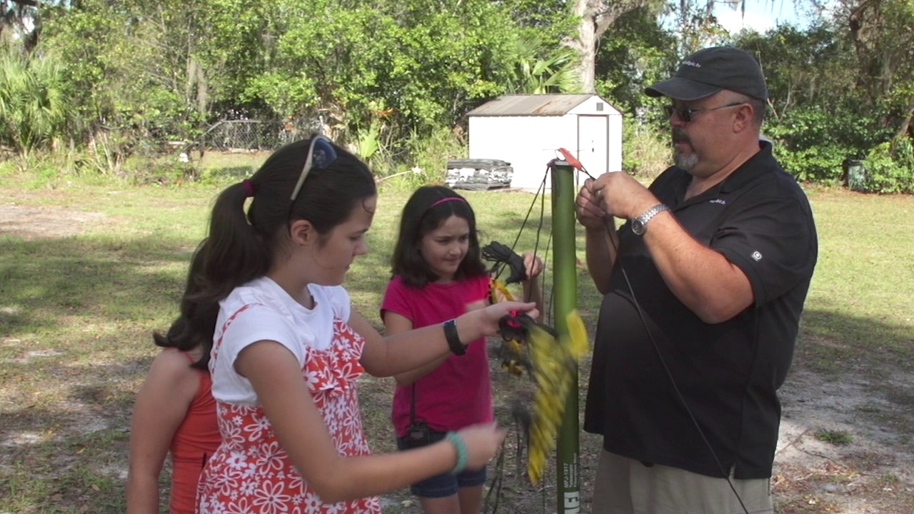How to Get on the Air with an MFJ 1917 Fiberglass Pole, RadioWavz Pathfinder Antenna,  and IC-7300