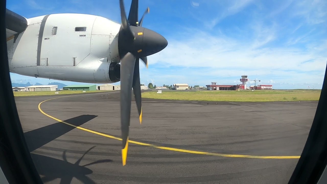 ATR 72-600 Air Tahiti Take Off Papeete