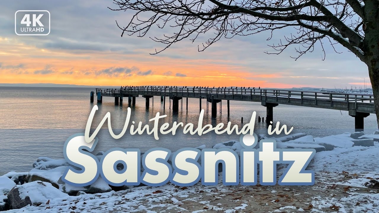 Winterabend im verschneiten Sassnitz - Rügen Urlaub 2023 (4K Walk)