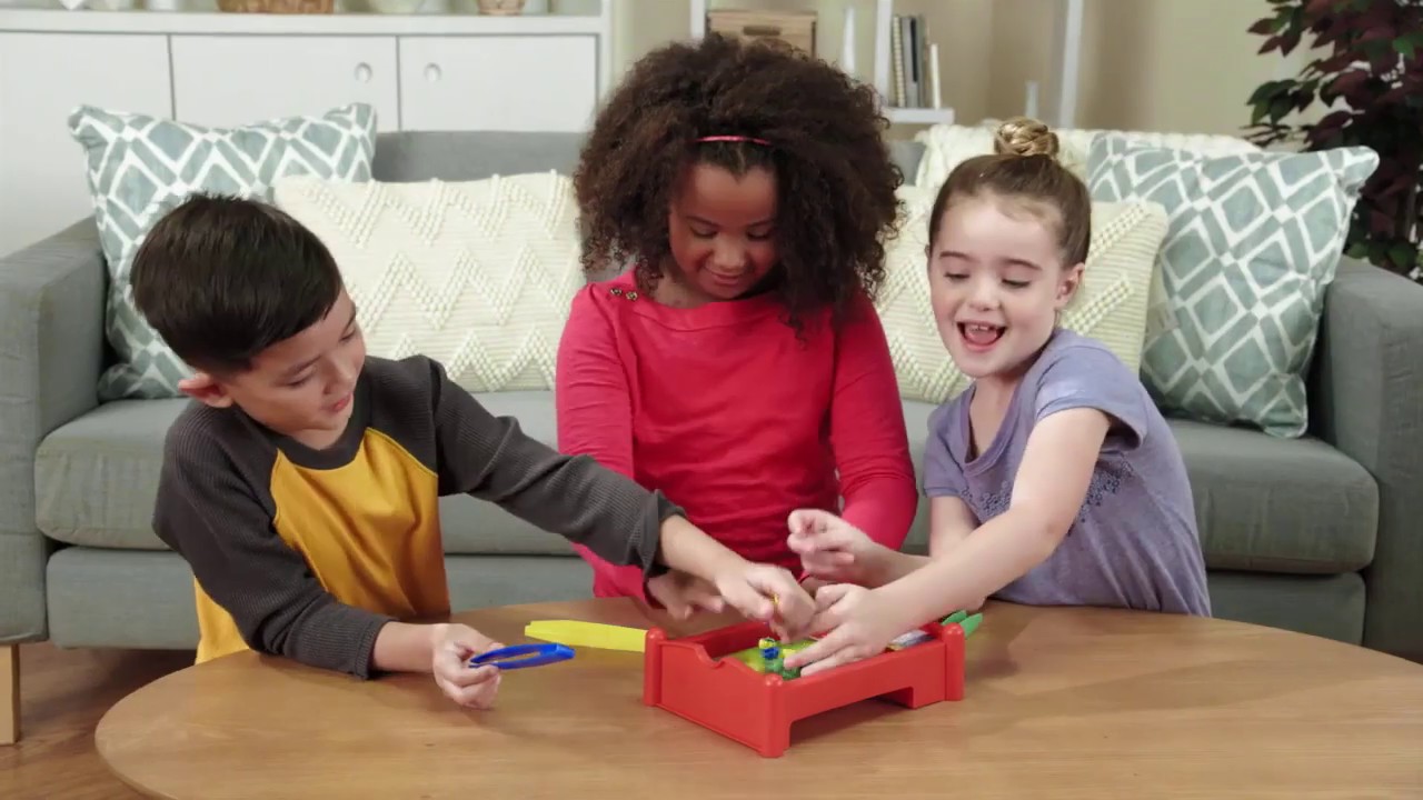 HASBRO GRA BED BUDS E0884