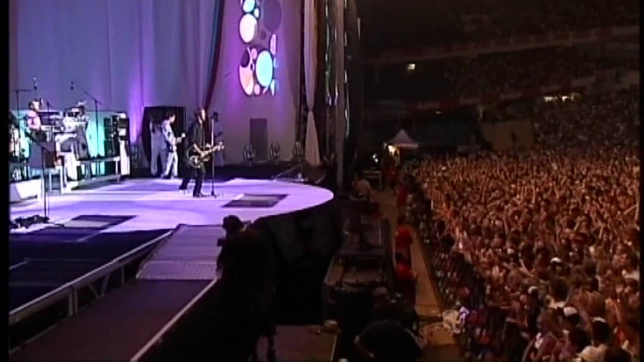 Gyllene Tider - GT25 Live - N&auml;r Vi Tv&aring; Blir En