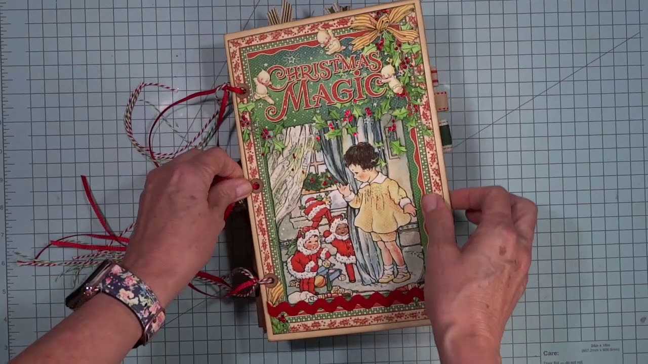 Массивная картонная книга «Рождественское волшебство»