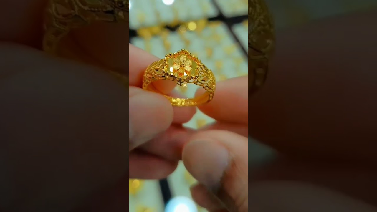 महिलाओं के सोने की अंगूठी डिजाइन🥰 New latest ladies gold ring design 2023 #shorts