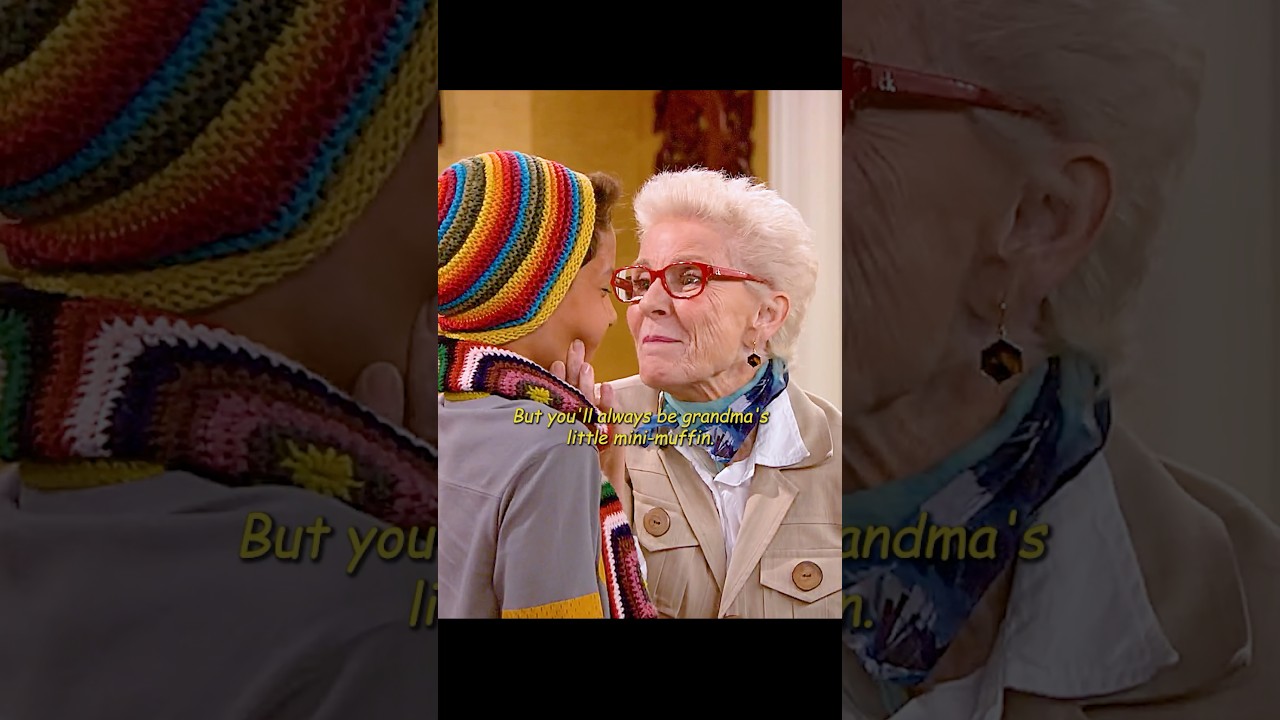 Two identical grandmothers#shorts