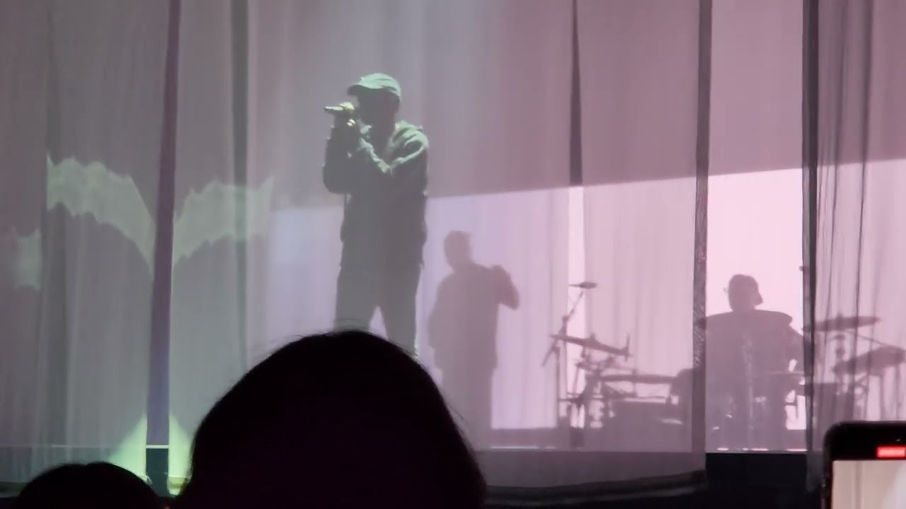 Daniel Caesar - Toronto 2014 (Superpowers World Tour, live in Seoul, 231211)