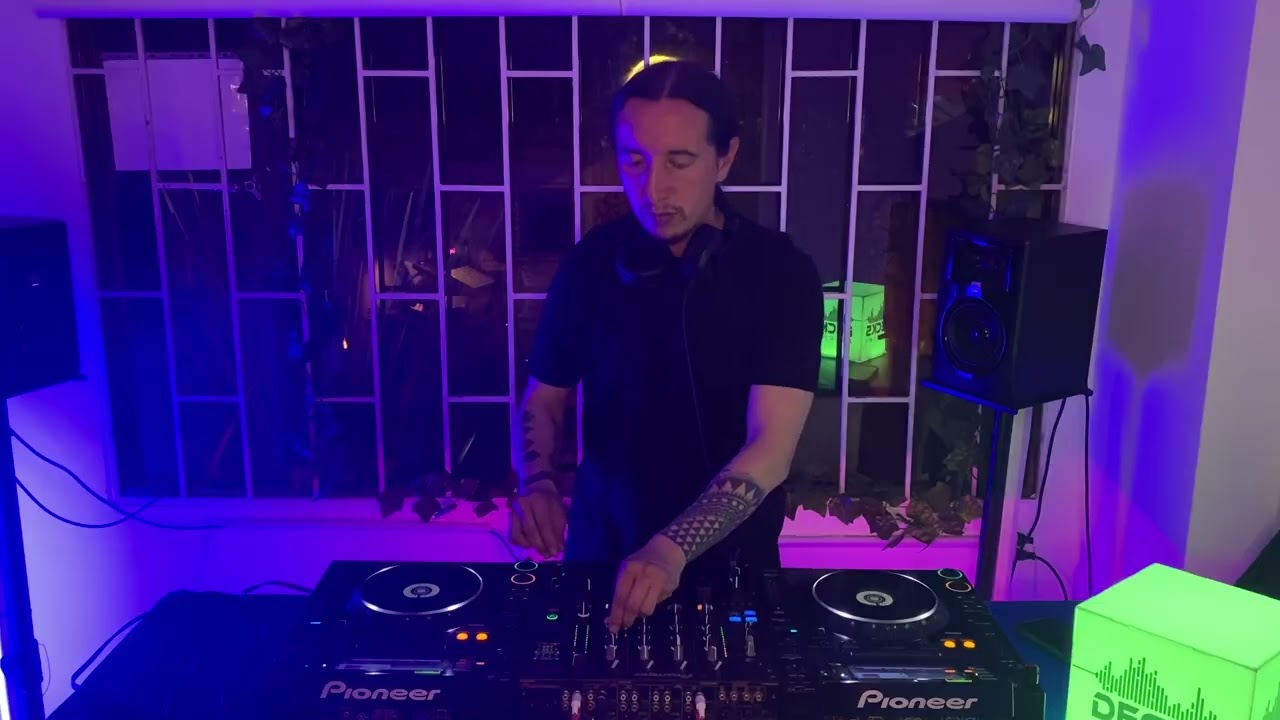 Decks Academy Presenta Pablo Roldan Set Techno