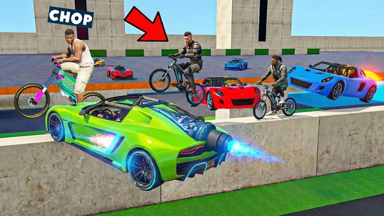 GTA 5 CAR VS BIKES CHOP TRIED TO HIT ME WITH A 1,000 MPH CAR