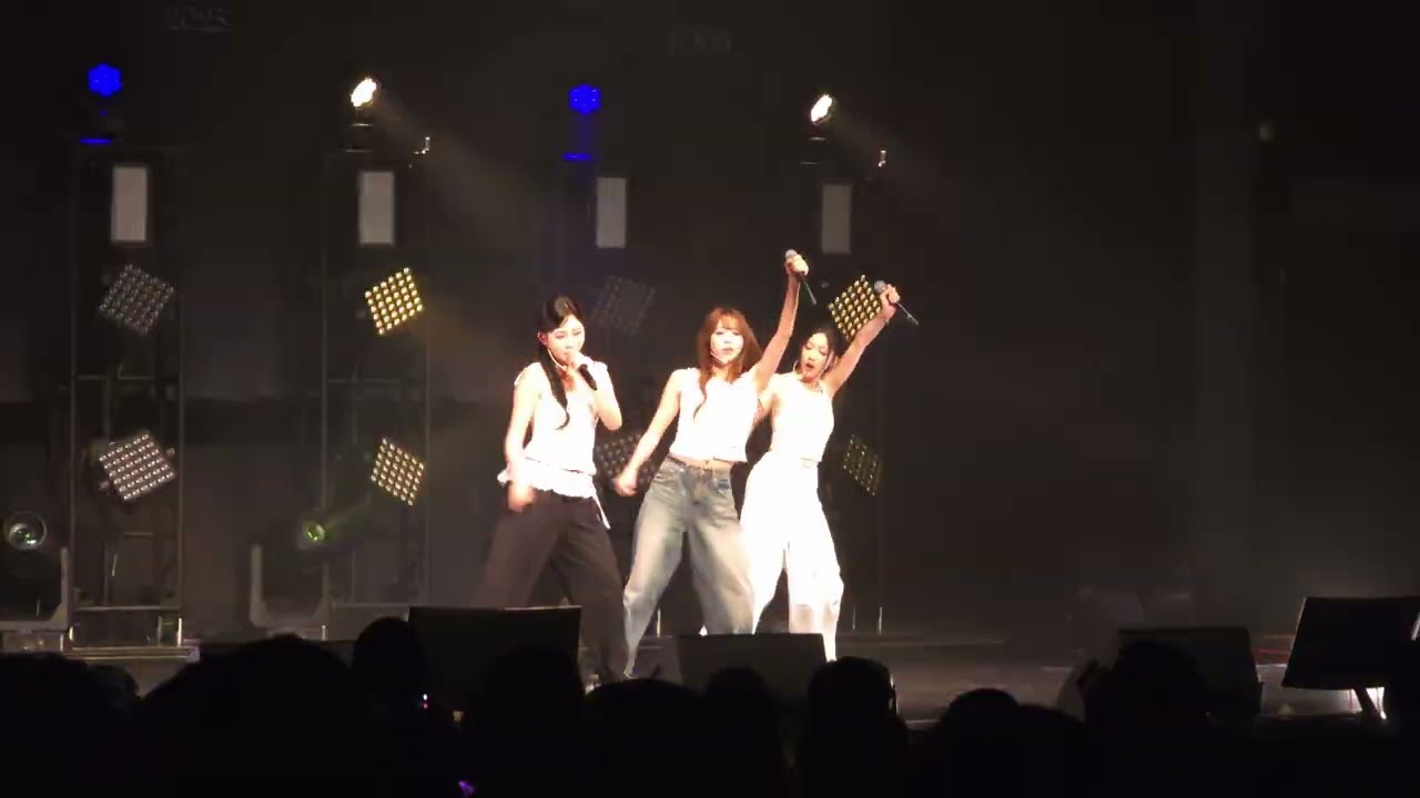 [FanCam] PURPLE KISS - Yuki, Ireh, & Dosie - ExtraL (JENNIE cover) : A Violet to Remember LA