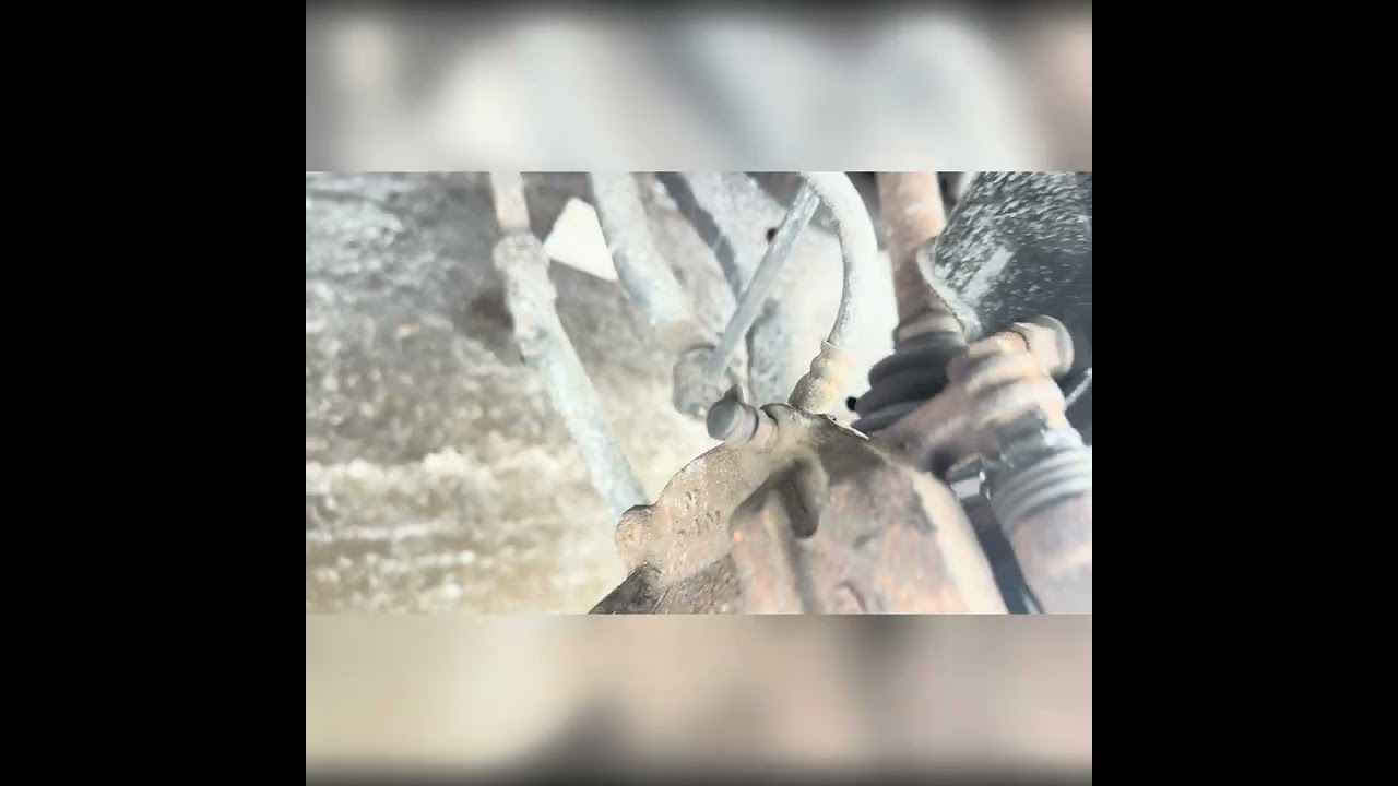 Skye Thomas CAR CARE CLUB How-to Tutorial #001 2010 Hyundai Santa Fe front and rear brake service