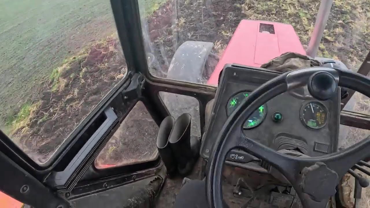 Skutimas su diskiniu skutiku MTZ Belarus 1025 / disc harrowing MTZ belarus 1025 2025-12-27