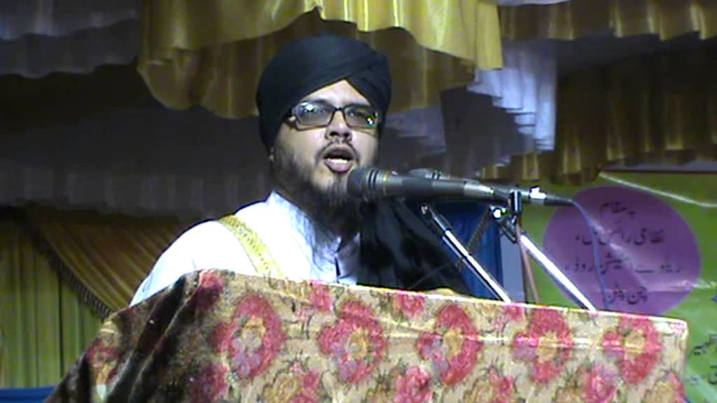 Hz. MUFTI SYED BAQAR ARSHAD IN AIMC KARNATAKA.