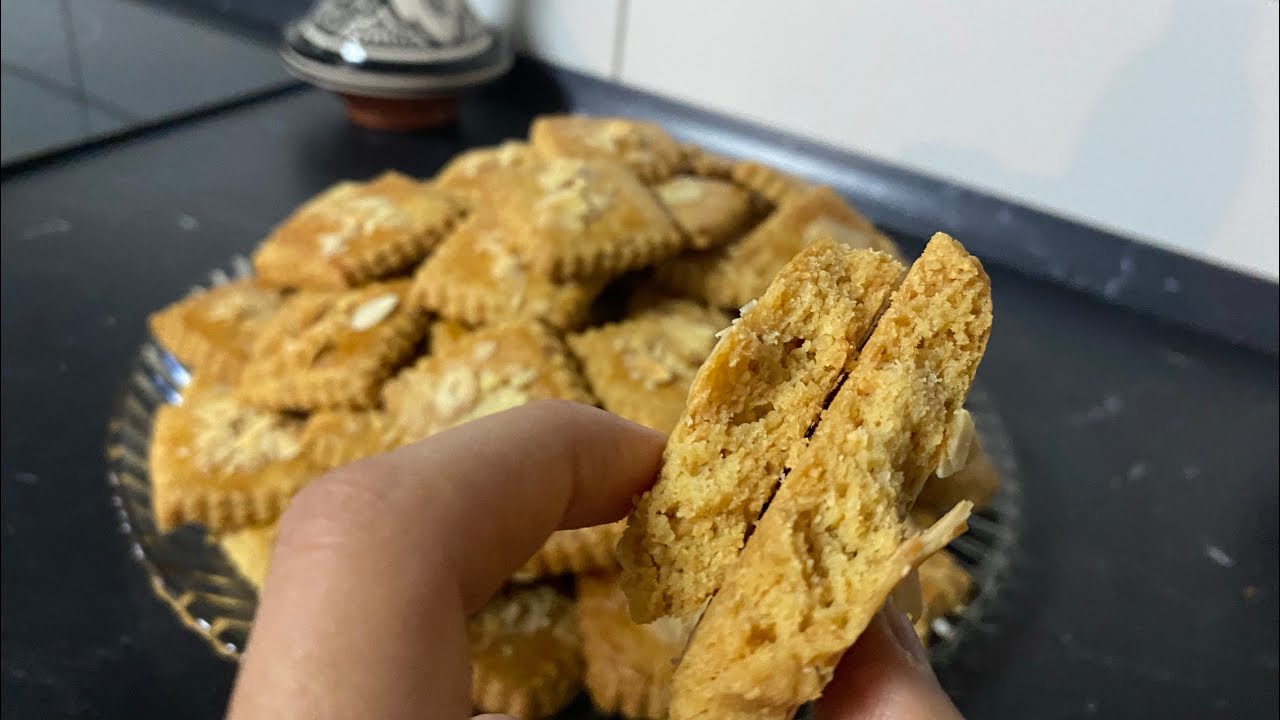 Peanut Cookie Recipe 🥜🍪/ Erdnuss Kekse einfach und Lecker 🤤😍// Cook and More