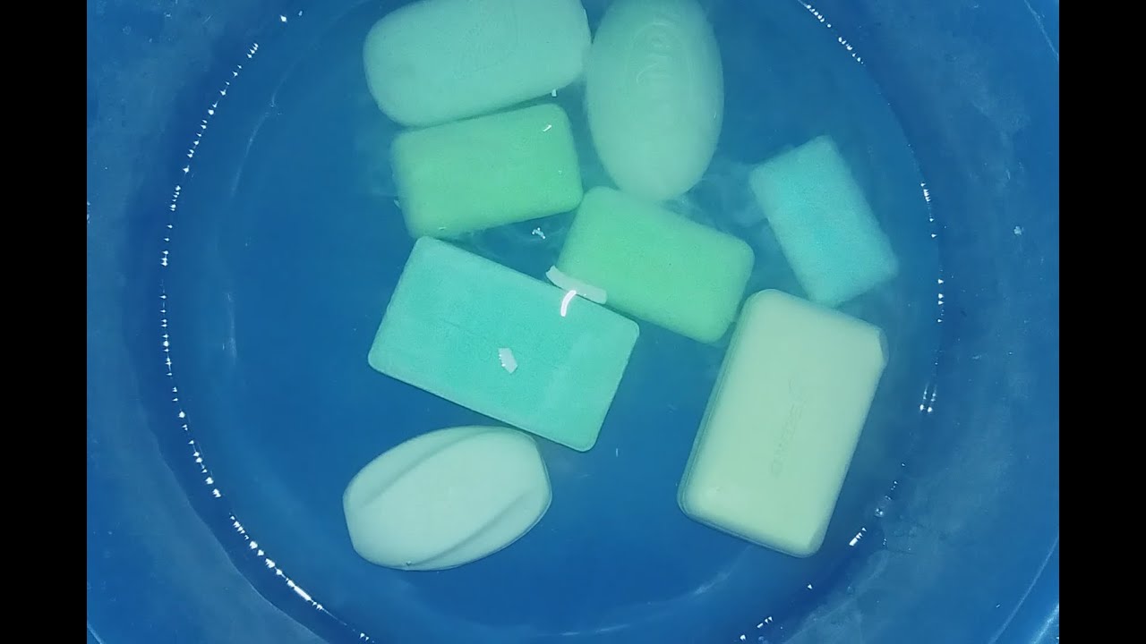 a basin of soggy, soft green soap|ASMR|таз размокшего, мягкого зеленого мыло. жмяк.