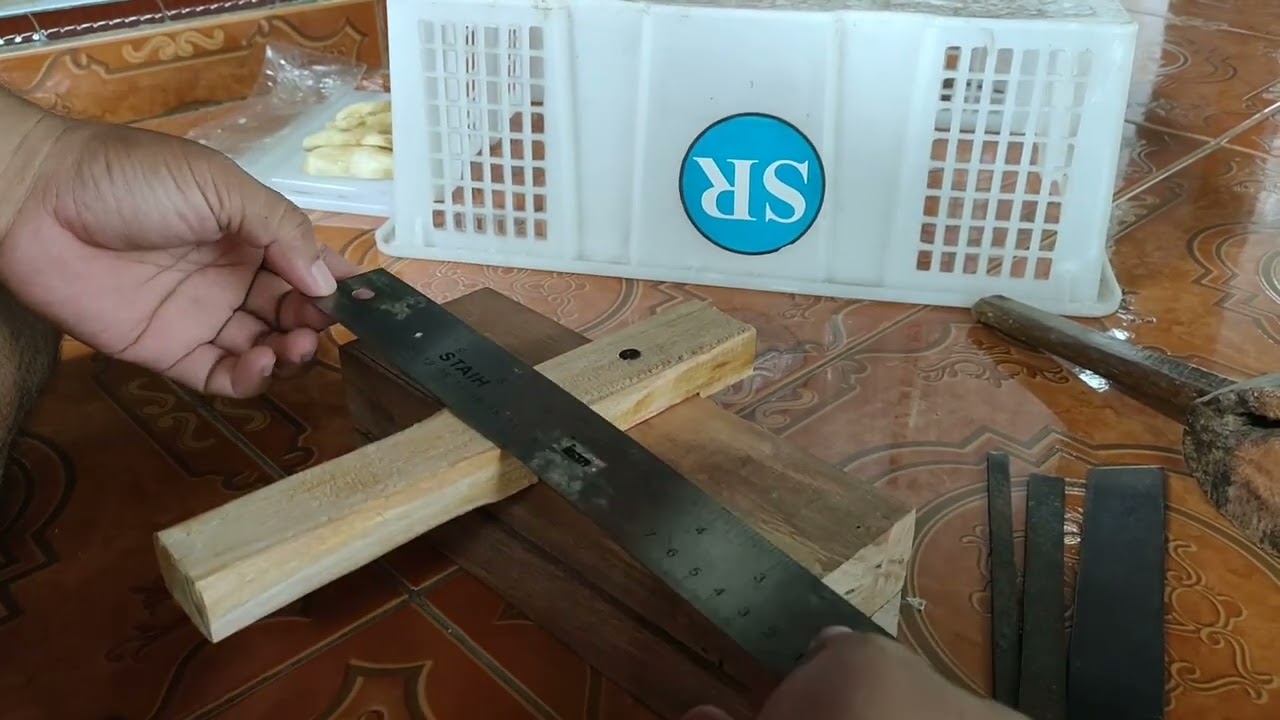 cara membuat cetakan sale pisang||press sale pisang