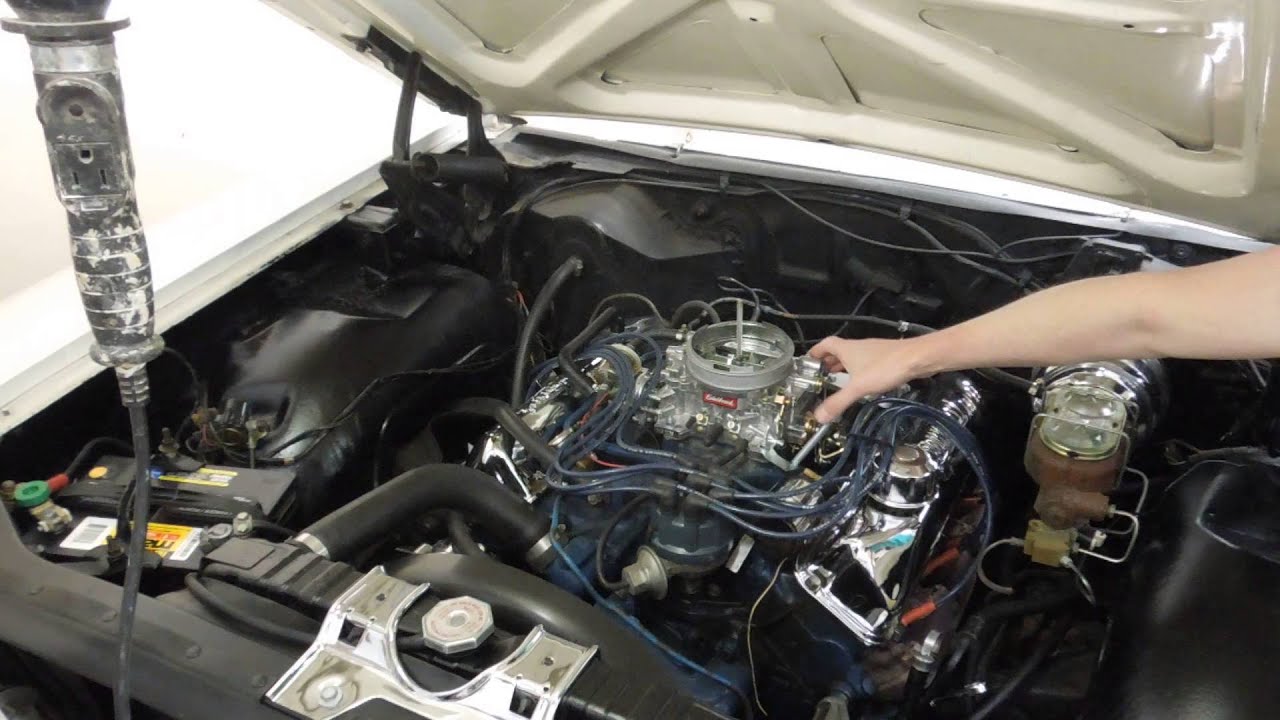 1967 Ford Galaxie 500 XL engine startup demo