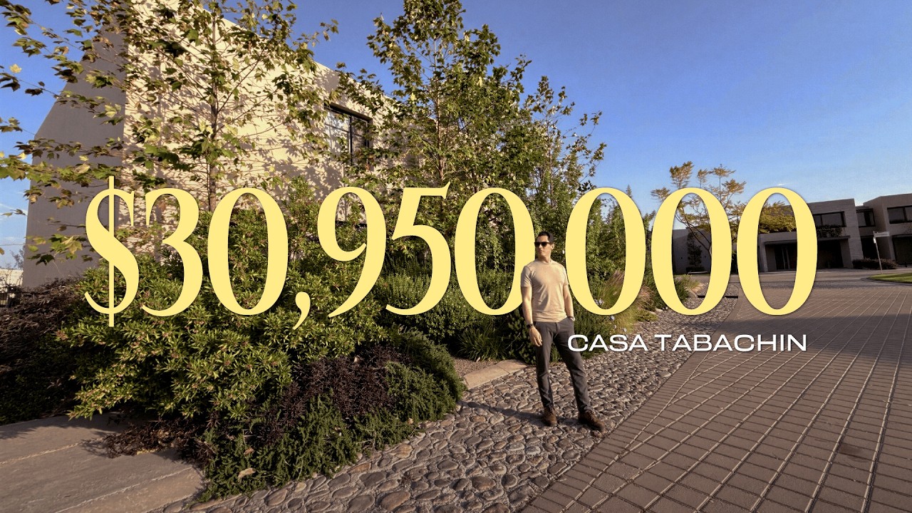 Casa Tabachín ¡Residencia de Autor con Sótano y 5 Cocheras! | $30,950,000 | El Campanario