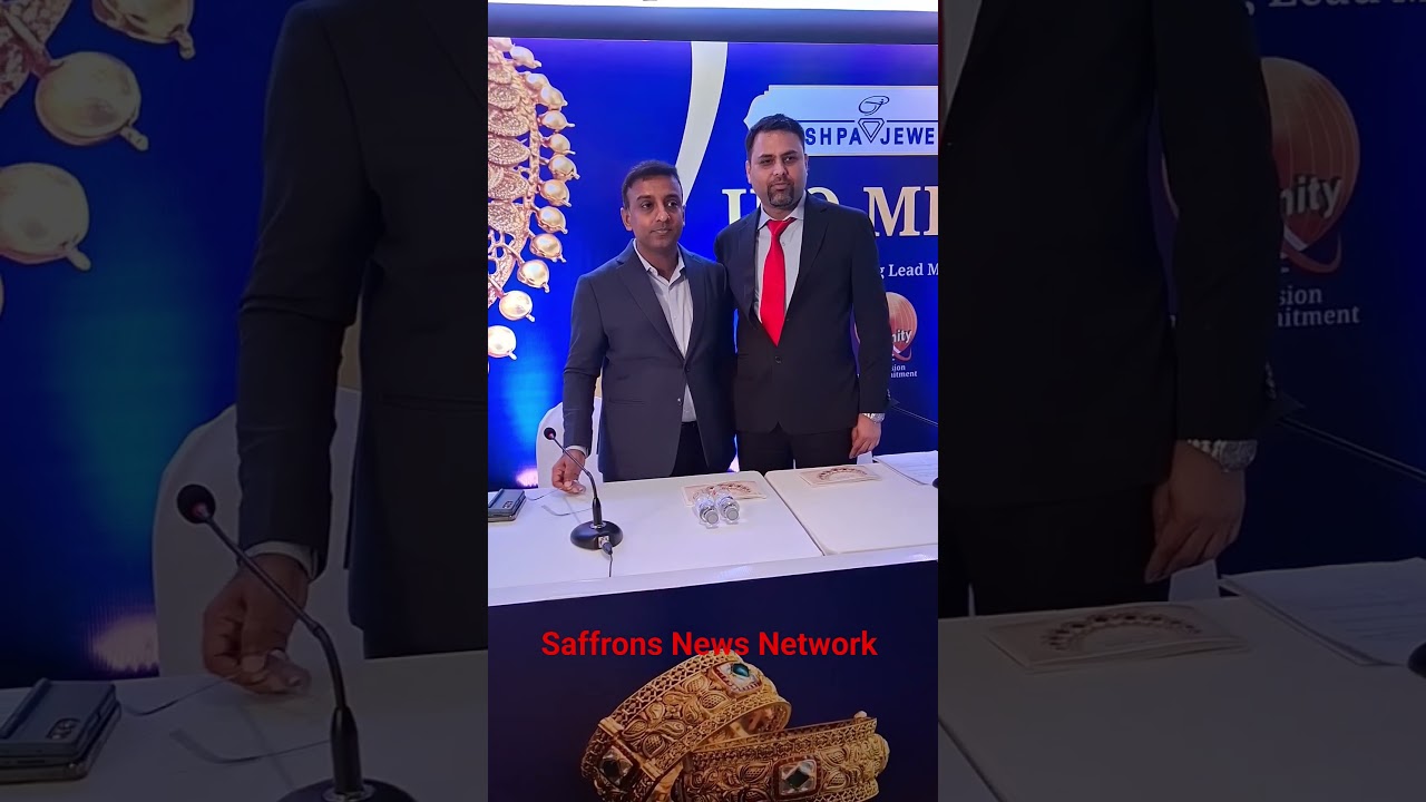 Mr Anupam Tibrewal Chairman and M D of Pushpa Jewellers Limited interactwith media during IPO MEET