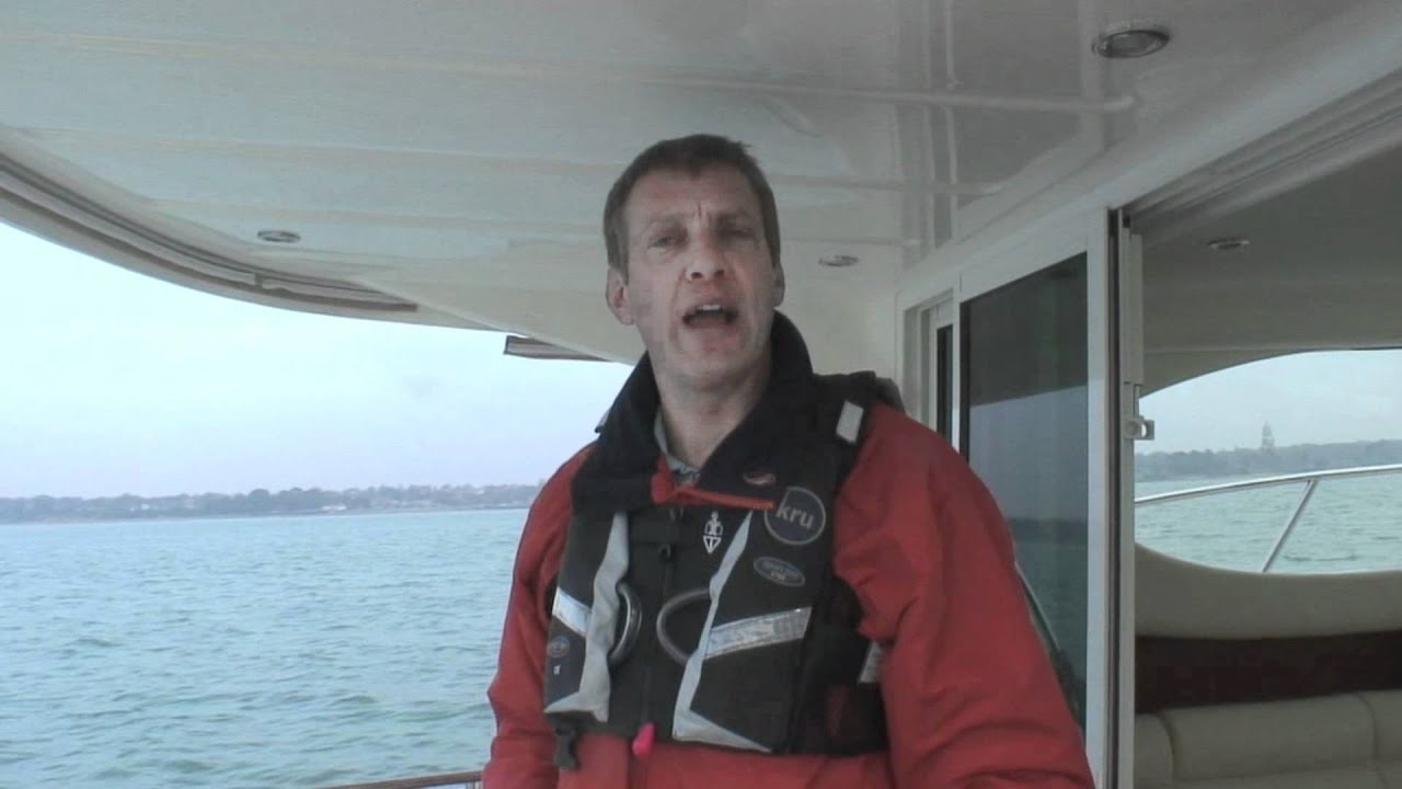 Motor Boat & Yachting's boat skills: rough weather handling