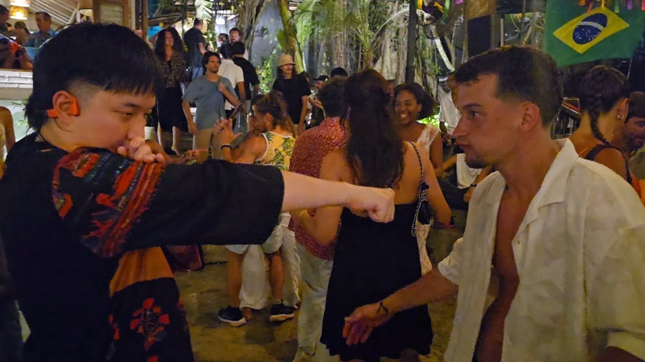 Uväzneným na Bali nám preplo/Vlog 2