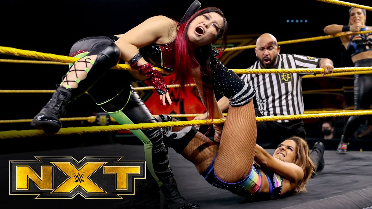 Чемпионка NXT среди женщин Ио Ширай и Риа Рипли против Дакоты Кай и Ракель Гонсалес: WWE NXT, 26 ...