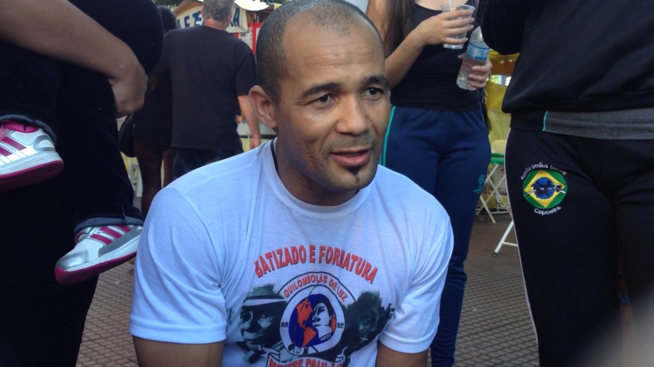 No Clar&atilde;o da Lua, bato Pil&atilde;o no Terreiro - Capoeira - CM Aldo Di Bahia