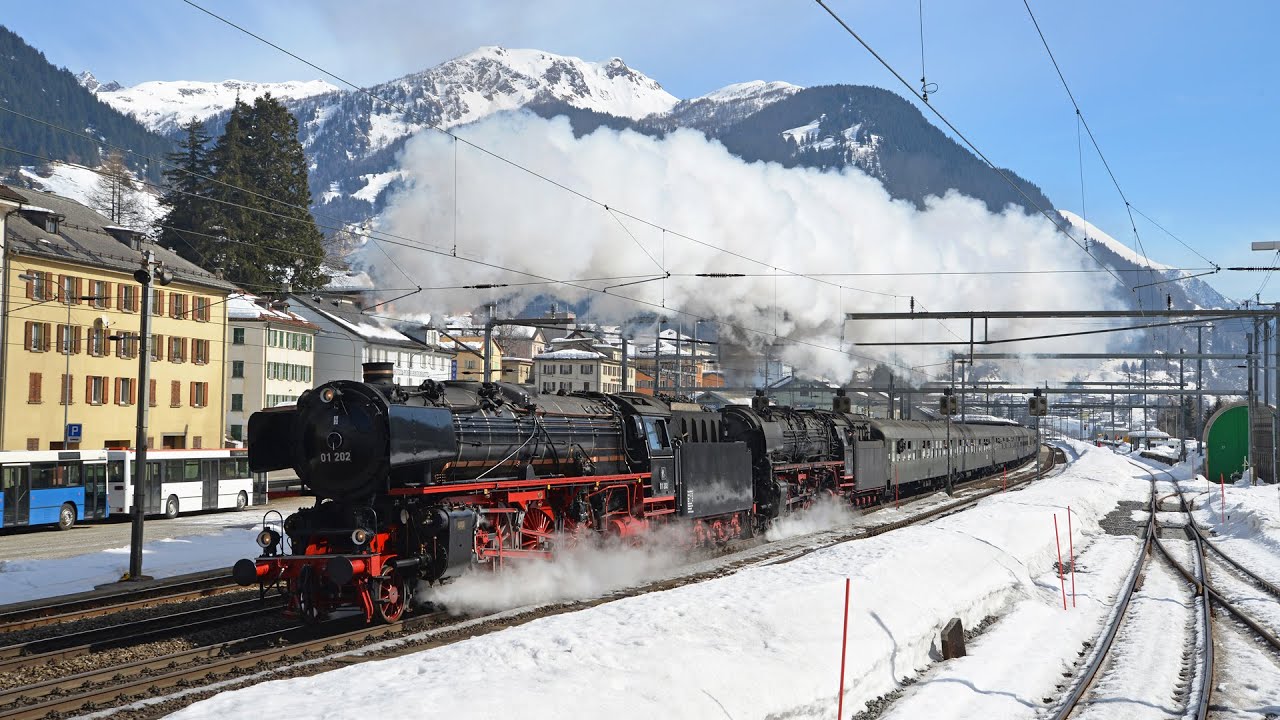 Dampfspektakel am Gotthard - Mars 2015 - 01 202 / 01 1066 / 50 3673