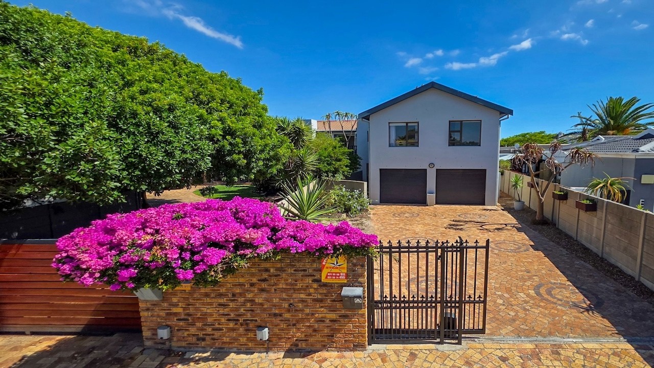 3 bedroom house for sale in West Beach, Blouberg | Pam Golding Properties